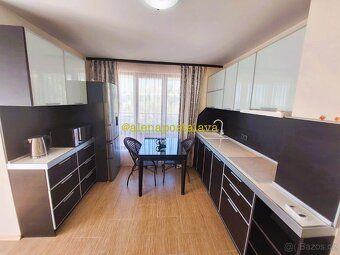 bo9601 Cena - 175 000 Eur
Luxusní 3+kk na první linii s pano