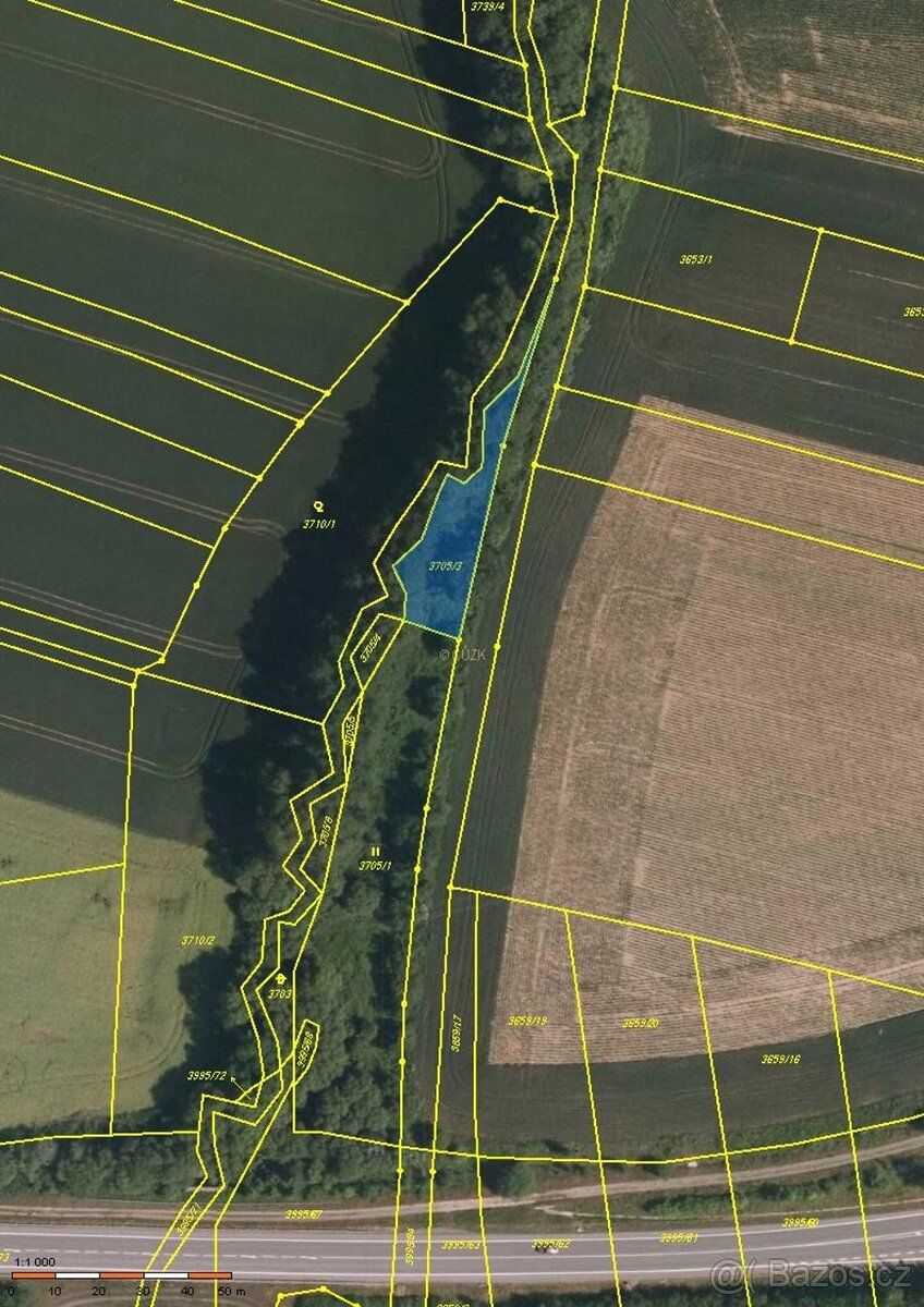 Prodám, pronajmu 1040 m2 pozemků 3705/3/4/5/6, 3703, Lipník 