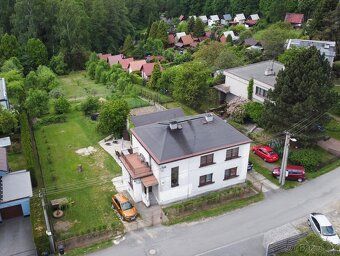 Ve výhradním zastoupení majitele Vám nabízíme dvougenerační 