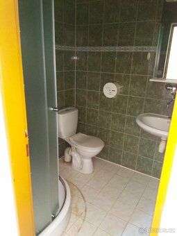 Nabízíme ubytování pro jednotlivce, páry i větší pracovní sk