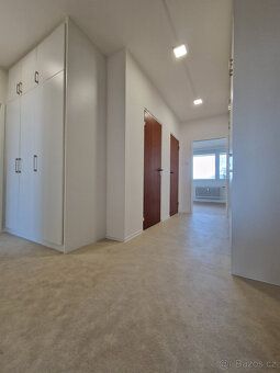Naše Realitní kancelář Vám nabízí možný pronájem bytu 3+1 69