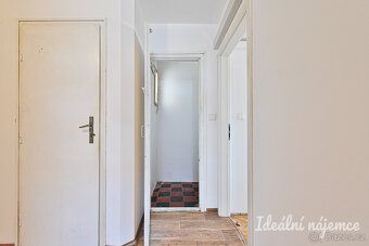 K dlouhodobému podnájmu nabízíme byt o dispozici 2+1 v oblíb