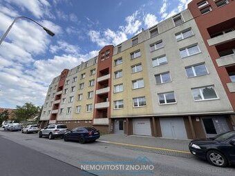 Nabízíme Vám k pronájmu byt 1+kk ve Znojmě v blízkosti centr