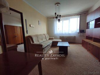 Ev.č. 01280 Nabízíme k pronájmu útulný a světlý byt o dispoz