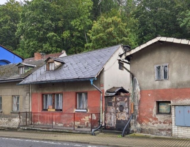 Dobrý den, rád bych našel menší rodinný dům před rekonstrukc