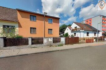Dobrý den, rád bych našel menší rodinný dům před rekonstrukc