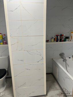 Nabízím k prodeji družstevní byt o velikosti 2+1 , cca 56 m2