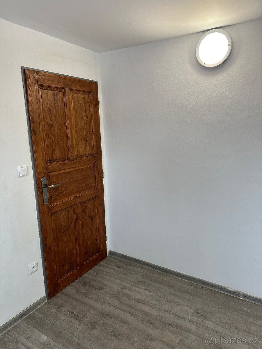 NABÍZÍME K PRONAJMUTÍ BYT VE SVITAVÁCH VOLNÝ IHNED PLYN