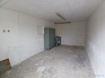 Dlouhodobý pronájem garáže Nabízím dlouhodobý pronájem garáž