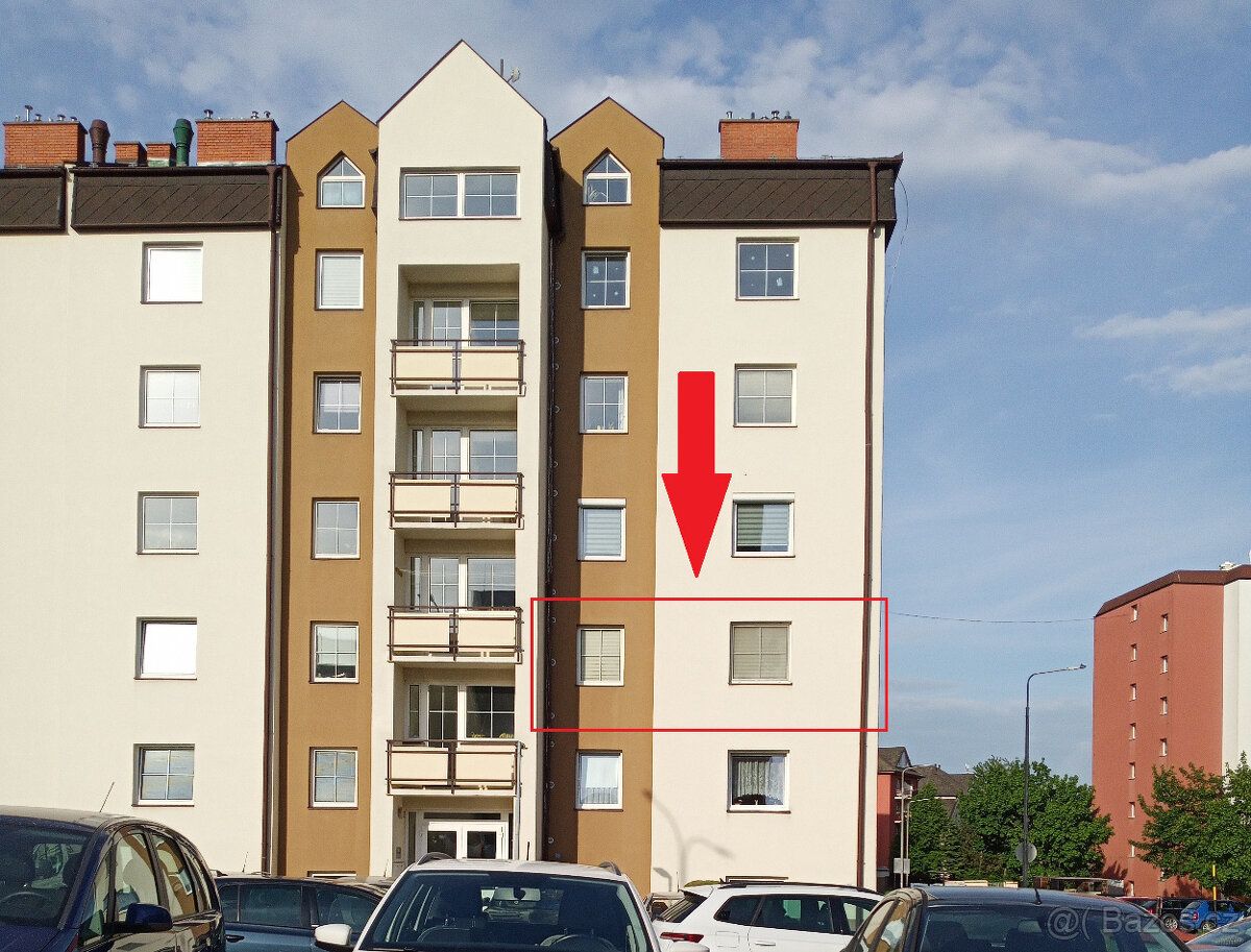 Zvažuji prodej ideální poloviny bytu viz. označení na fotogr