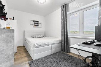 Hledáte moderní rodinné bydlení v klidné lokalitě, které spo