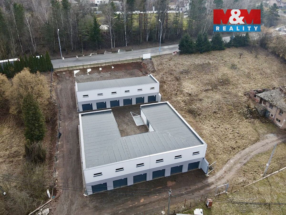 K pronájmu skladové prostory s velikostí 22 m² v centru Nách
