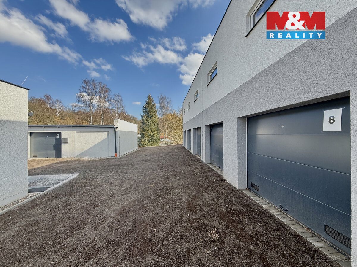 K pronájmu skladové prostory s velikostí 22 m² v centru Nách