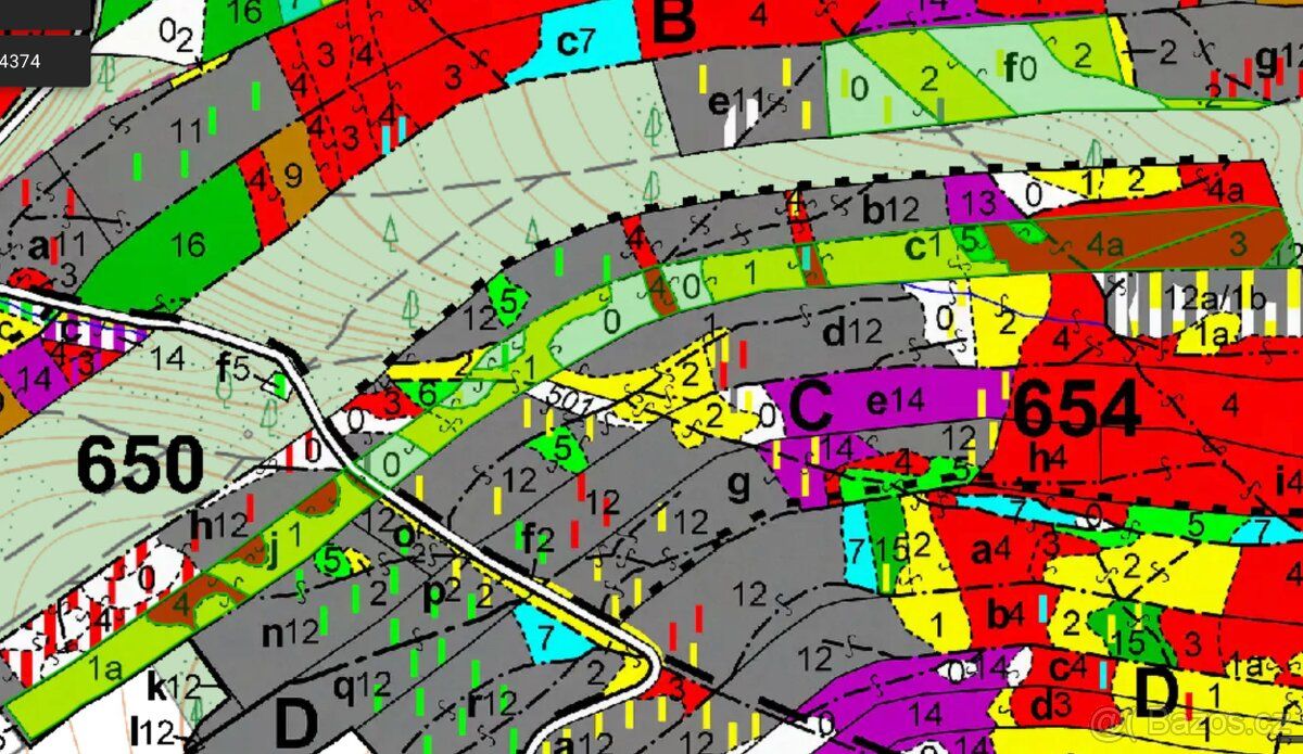 Prodej tří parcel lesa, prodej obsahuje všechny vlastnické p
