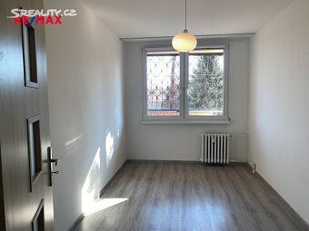 Pronajmu byt Bílina Fügnerova ulice 3 patro s výtahem v osob