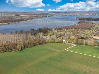 Prodej prostorné chalupy 8+1 v Brodě nad Dyjí -romantika ven