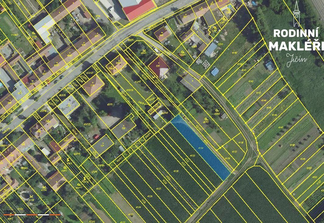 Nabízíme k prodeji pozemek o výměře 703 m2. Jedná se o parce