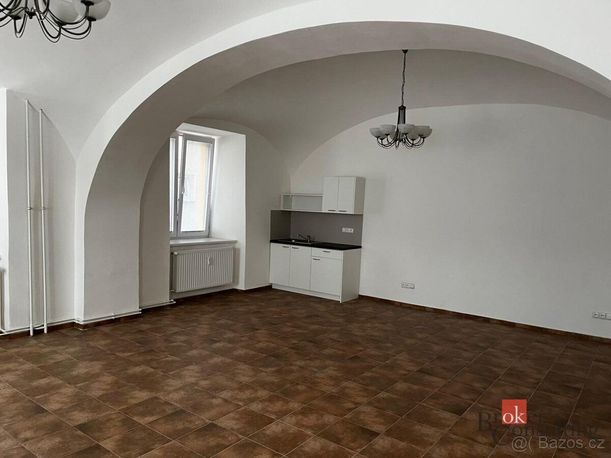 Pronájem, komerční/kanceláře, 44 m2, Mírové náměstí 213, 793