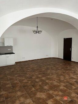 Pronájem, komerční/kanceláře, 44 m2, Mírové náměstí 213, 793
