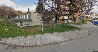 -Výborný technický stav -Elektřina -Vjezd: Š 2,4 m, V 2 m -O