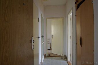 Velmi tichý a klidný byt o celkové ploše 69 m²
-Poctivý cihl