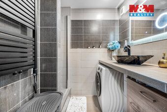 Nabízíme k prodeji krásný byt 3+1 o užitné ploše 65 m² ve vy