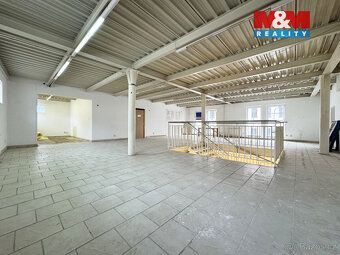 Nabízíme k pronájmu atraktivní komerční prostor o velikosti 