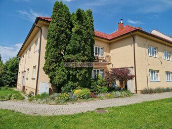 Zprostředkujeme Vám pronájem bytu 1+kk , ul. Kostelecká, Zlí