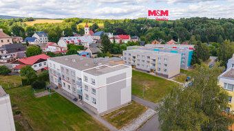 Nabízíme ke koupi byt 3+1, 75m2. 3.patro bez výtahu. Nedalek