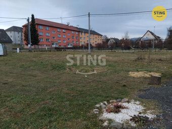 Nabízím k prodeji moc pěkný ,rovný pozemek ve Světlé Hoře o 