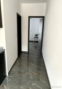 Na prodej apartmánový dům v blízkosti moře a pláže ( 120m ).