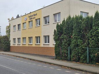 pronajmu skladové a výrobní prostory v Arealu Studenec 317 ,