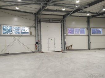 Pronajmu sklad, skladovací prostory o výměře 320m2, výška 6m