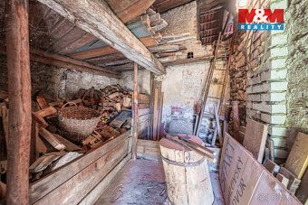 Nabízíme k prodeji řadový rodinný dům v klidné části Kostelc