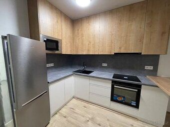 Pronájem novostavby 1+kk Ed. Beneše, Olomouc
Nabízíme k pron