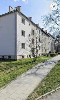Pronájem novostavby 1+kk Ed. Beneše, Olomouc
Nabízíme k pron