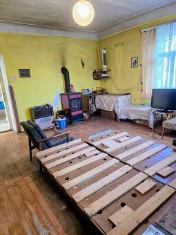 Nabízíme k prodeji jedinečný ucelený komplex dvou rodinných 