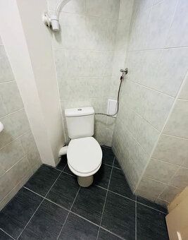 Nabízíme k pronájmu byt 2+kk o celkové ploše 45 m², situovan