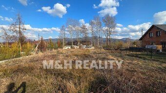 Prodej pozemku 1145m2 v obci Pstruží Krásná a malebná obec P