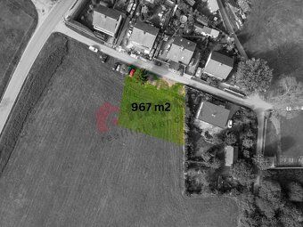 Nabízíme k prodeji krásný stavební pozemek o rozloze 967 m² 