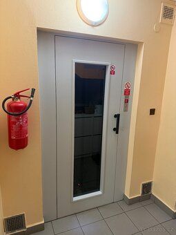 Ve výhradním zastoupení majitele vám nabízím k prodeji velmi