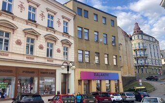 Prodám byt 1+kk 31m2 po rekonstrukci. Nachází se v centru Ja