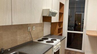 Prodám byt 1+kk 31m2 po rekonstrukci. Nachází se v centru Ja