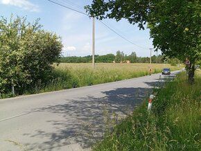 Prodám pozemek velikost 3813 m2 v Dolních Soběšovicích. Poze