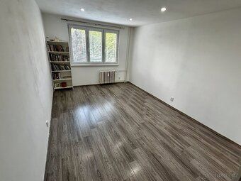 Prodám byt 3+1 výměra 73 m², Šternberk, ul. Nádražní. Na zač