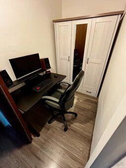 Prodám byt 3+1 výměra 73 m², Šternberk, ul. Nádražní. Na zač