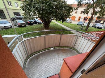 Nabízím k pronájmu byt o velikosti 1+kk 28 m² na ulici Jindř