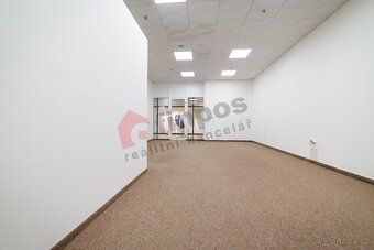 Nabízíme k pronájmu krásný lukrativní obchodní prostor 44 m²