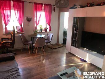 Ev.č. 04790 Naše společnost Vám zprostředkuje prodej domu o 