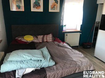 Ev.č. 04790 Naše společnost Vám zprostředkuje prodej domu o 